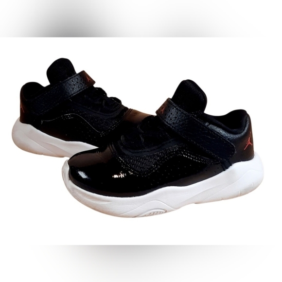 Jordan Other - Jordan 11 CMFT Low 'Bred (TD)